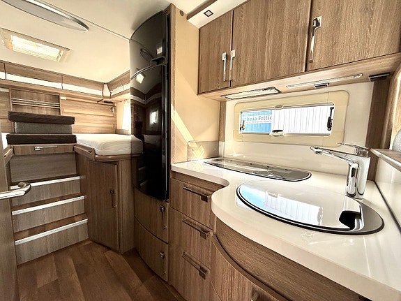 Kabe Travelmaster 740 LGB 9 of 19
