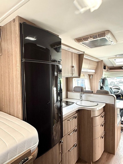 Kabe Travelmaster 740 LGB 12 of 19