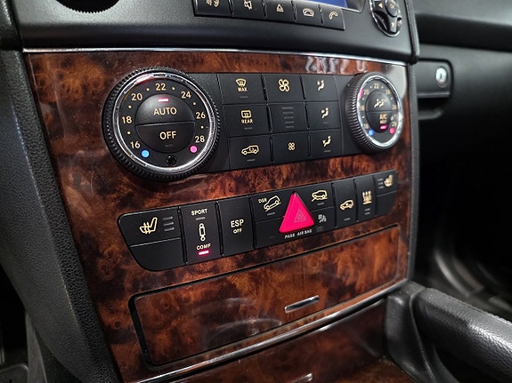 Mercedes-Benz ML420 5 of 22