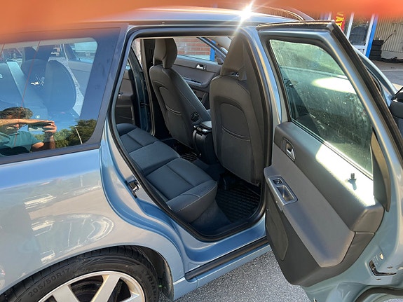 Volvo V50 9 of 19