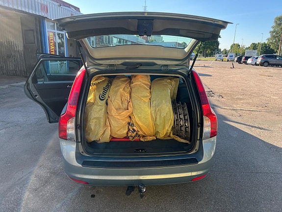 Volvo V50 11 of 19
