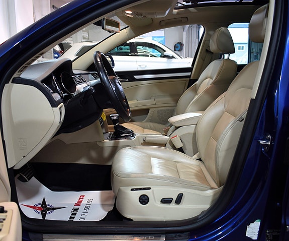Skoda Superb 7 of 21