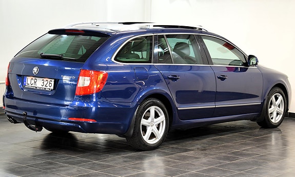 Skoda Superb 6 of 21