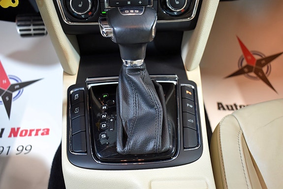 Skoda Superb 17 of 21