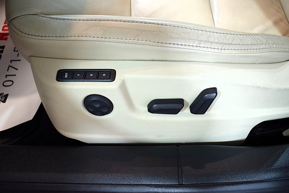 Skoda Superb 18 of 21