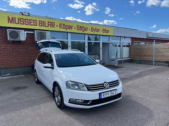 Volkswagen Passat 8 of 28