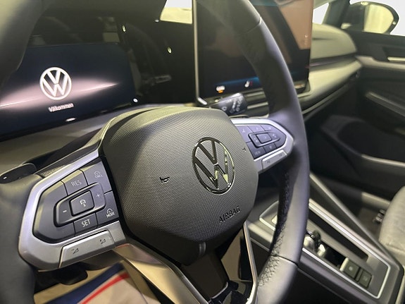 Volkswagen Golf I 11 of 14