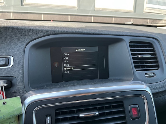 Volvo V60 16 of 27