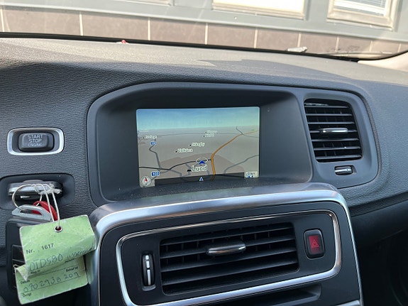 Volvo V60 19 of 27