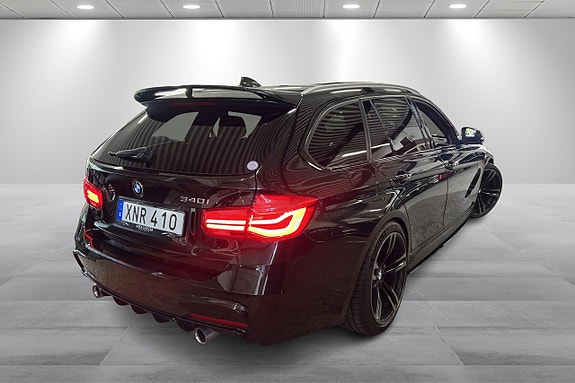 BMW 340i 3 of 19