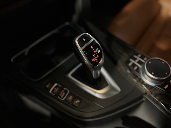 BMW 340i 15 of 19