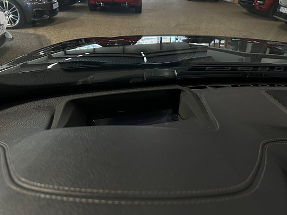 BMW 340i 13 of 19