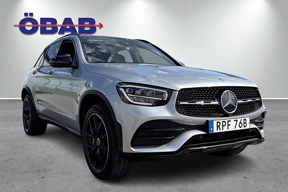 Mercedes-Benz GLC300 e 3 of 14