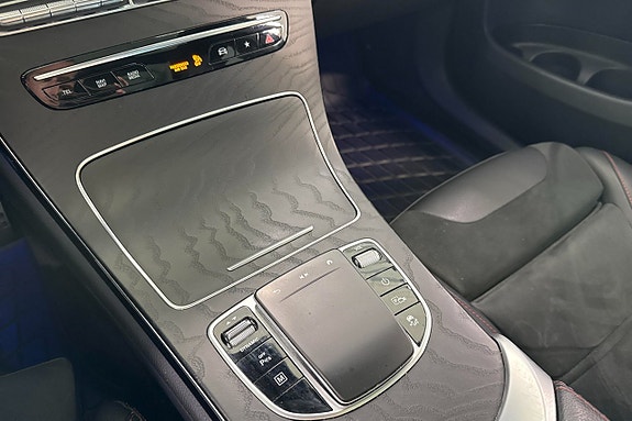 Mercedes-Benz GLC300 e 11 of 14