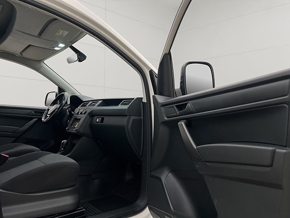 Volkswagen Caddy Maxi 25 of 29