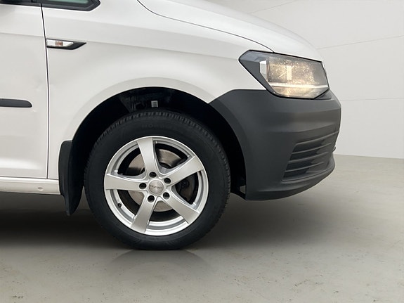 Volkswagen Caddy Maxi 29 of 29
