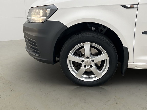 Volkswagen Caddy Maxi 26 of 29