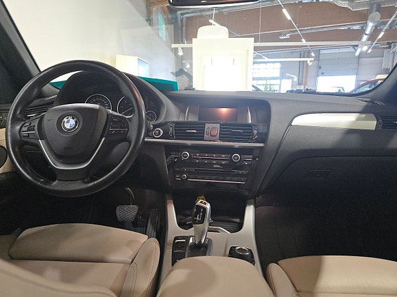 BMW X3 8 of 12