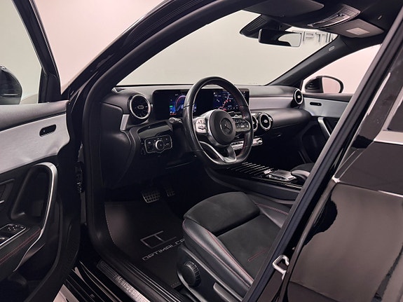 Mercedes-Benz A250 e 5 of 15
