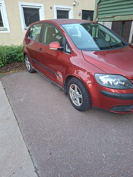Volkswagen Golf Plus 3 of 4