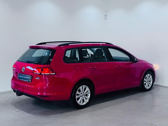 Volkswagen Golf VII 21 of 21