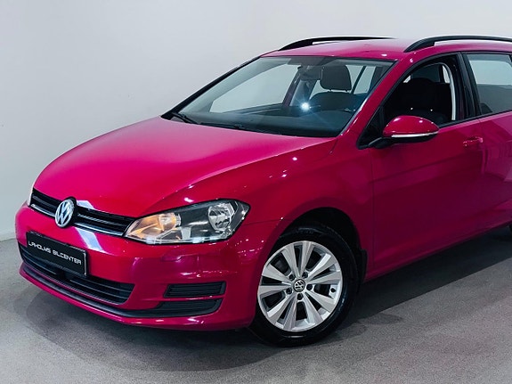 Volkswagen Golf VII 2 of 21