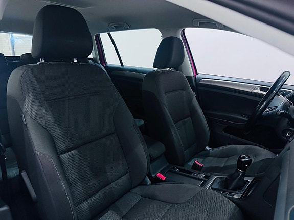 Volkswagen Golf VII 7 of 21