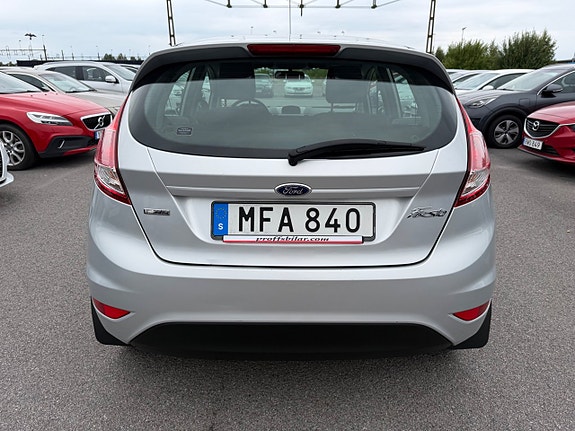 Ford Fiesta 4 of 22