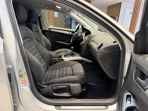 Audi A4 18 of 23