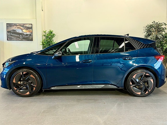 Cupra Born 4 of 12