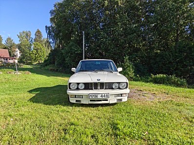 BMW M535i 2 of 12