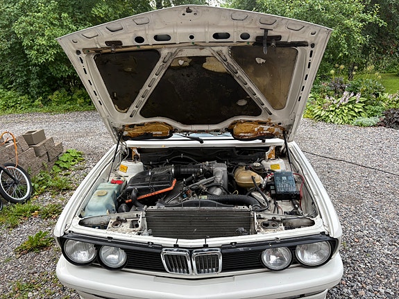 BMW M535i 10 of 12