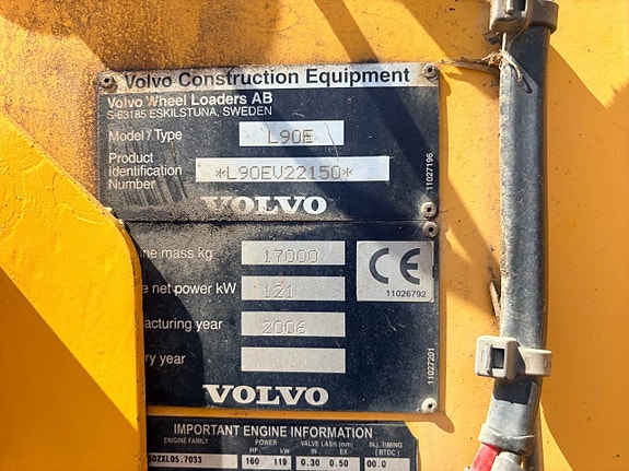 Volvo L 90 E 12 of 12