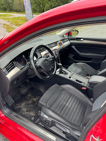 Volkswagen Passat 5 of 7
