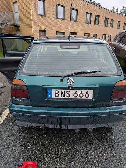 Volkswagen Golf III 2 of 7