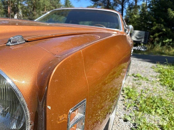 Chrysler Cordoba 17 of 24
