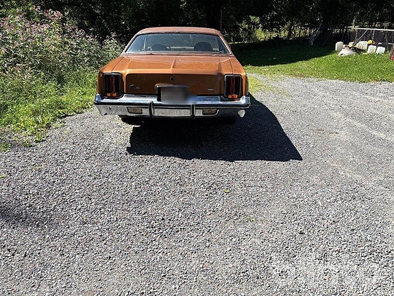 Chrysler Cordoba 4 of 24