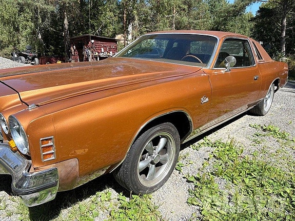 Chrysler Cordoba 7 of 24