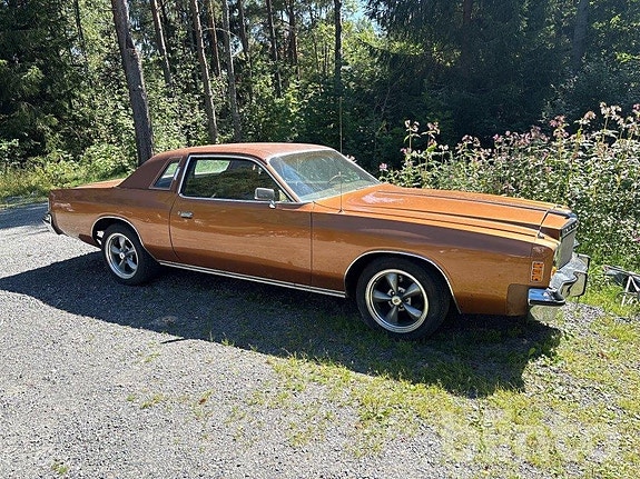 Chrysler Cordoba 2 of 24
