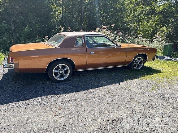 Chrysler Cordoba 3 of 24