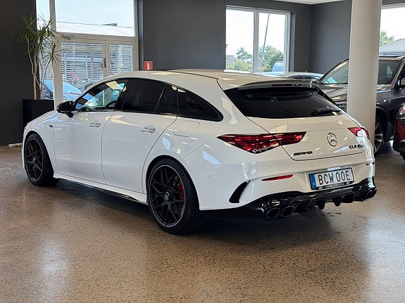 Mercedes-Benz CLA45 4 of 27
