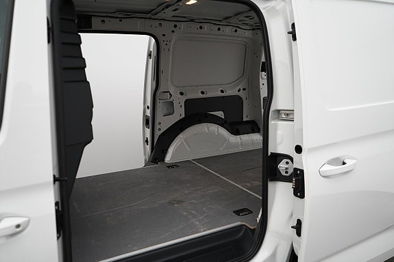 Volkswagen Caddy Maxi 4 of 23