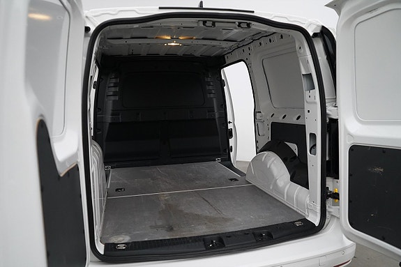 Volkswagen Caddy Maxi 17 of 23
