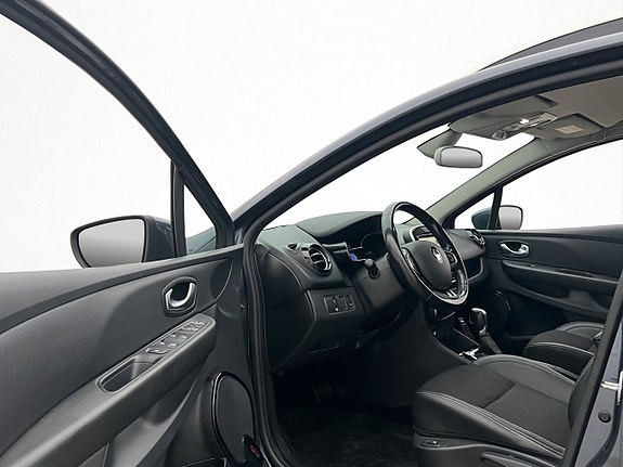 Renault Clio 11 of 30