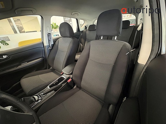 Nissan Pulsar 6 of 13