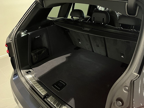 BMW iX3 6 of 20
