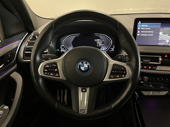BMW iX3 14 of 20