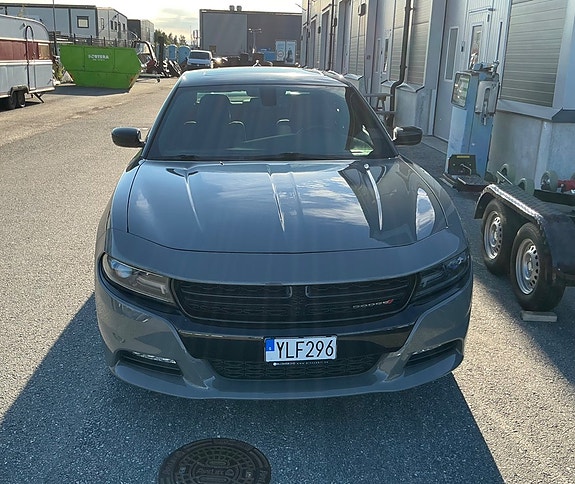 Dodge Charger 7 of 24