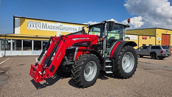 Massey Ferguson 5M.115 Kampanjtraktor