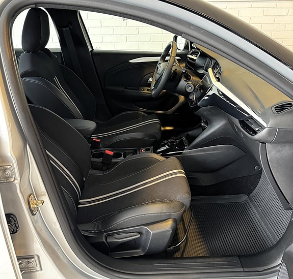 Opel Corsa 9 of 15